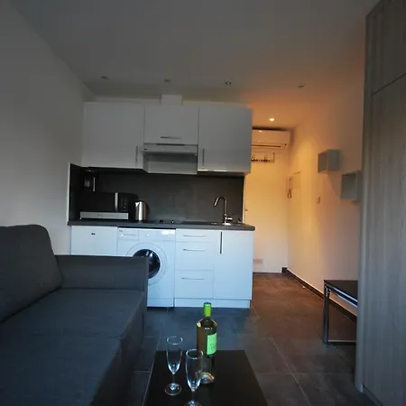 Apartment Studio Proche Hotel Martinez Cannes